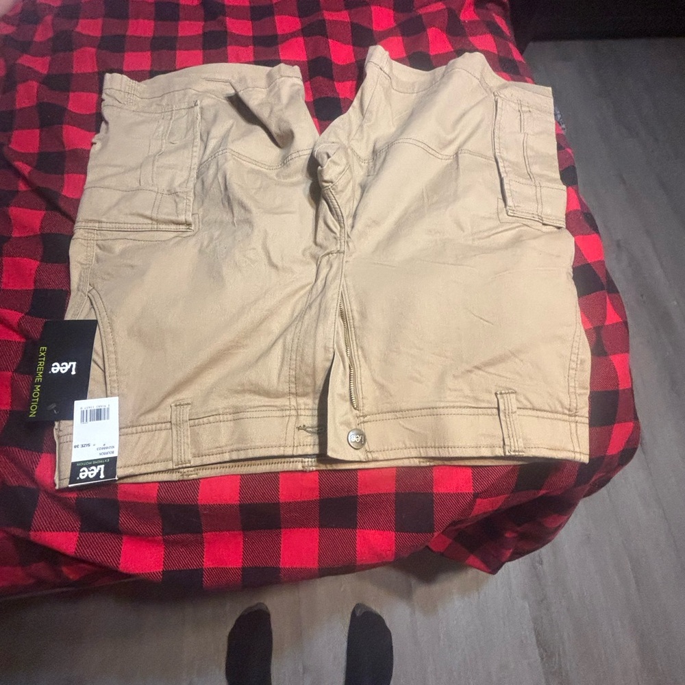 Lee Khaki Utility Shorts
